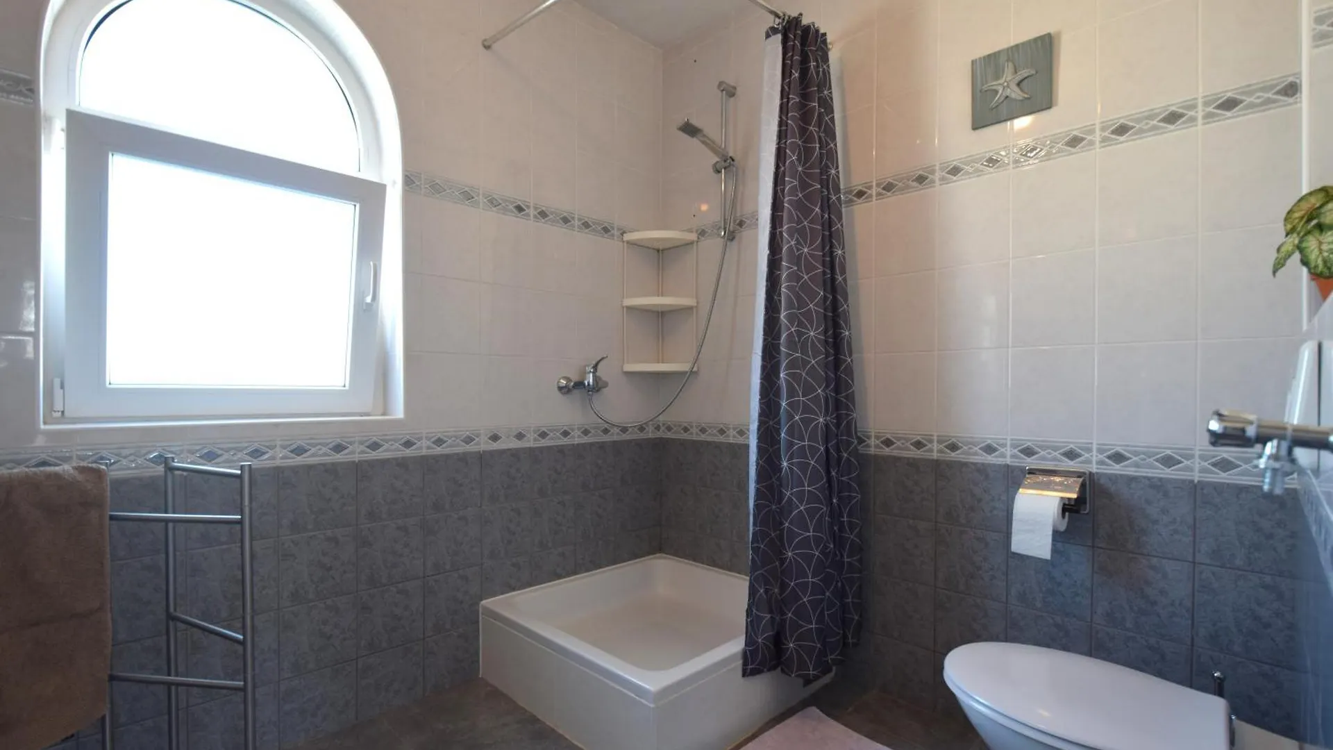 Apartments Mikec Malinska Holiday home